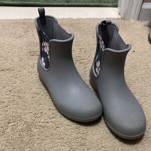 CROCS Gray women’s  Boots with Floral Accent